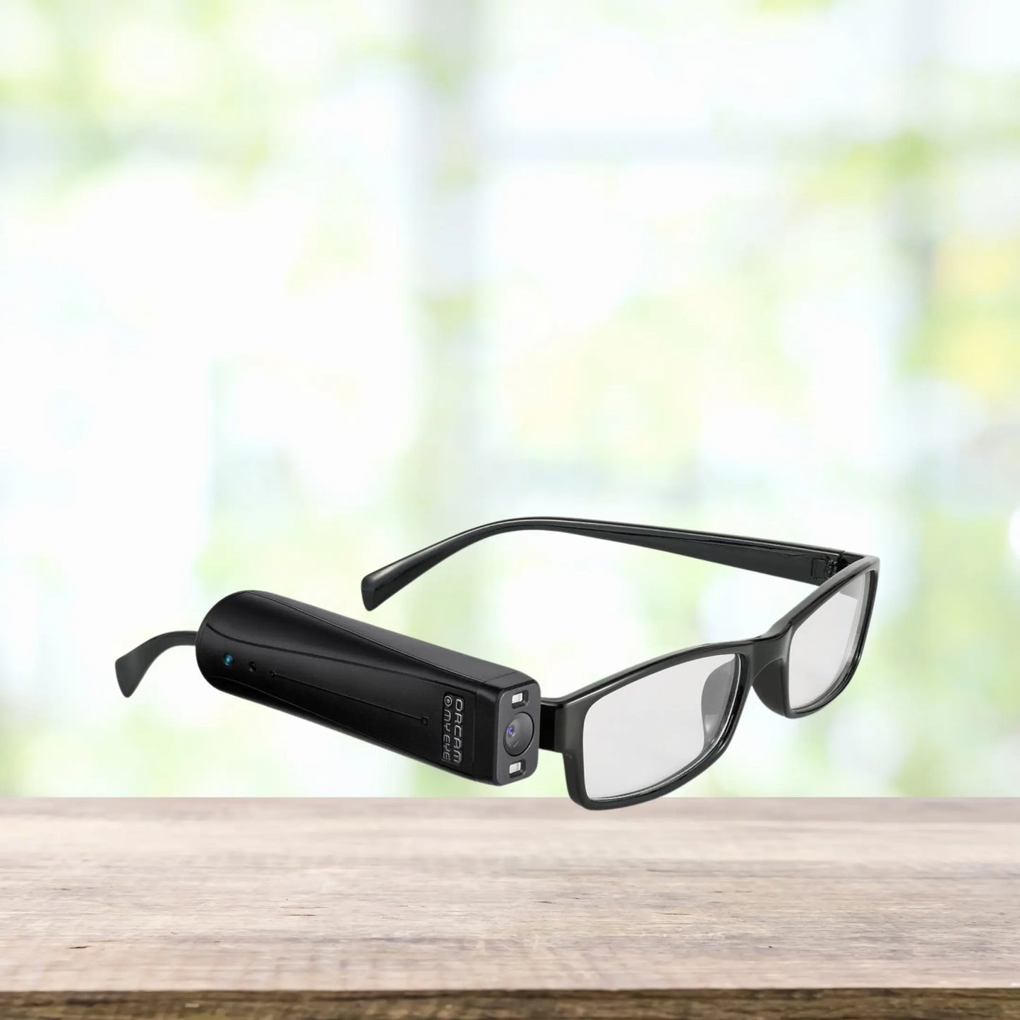 OrCam Device Smart Read Support - Dr Ana Juricic - Low Vision Optometrist