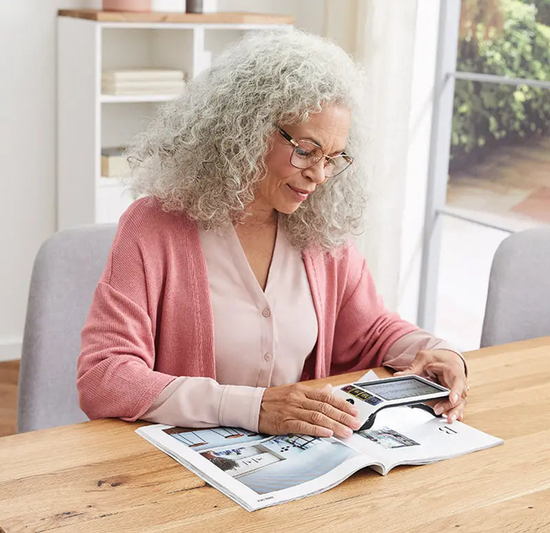 ESCHENBACH NEW SMARTLUX - Digital Magnifier - Dr Ana Juricic - Low Vision Optometrist